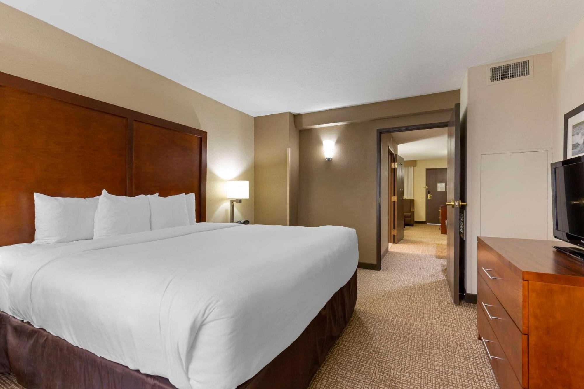Comfort Suites Near Potomac Mills Woodbridge Dış mekan fotoğraf