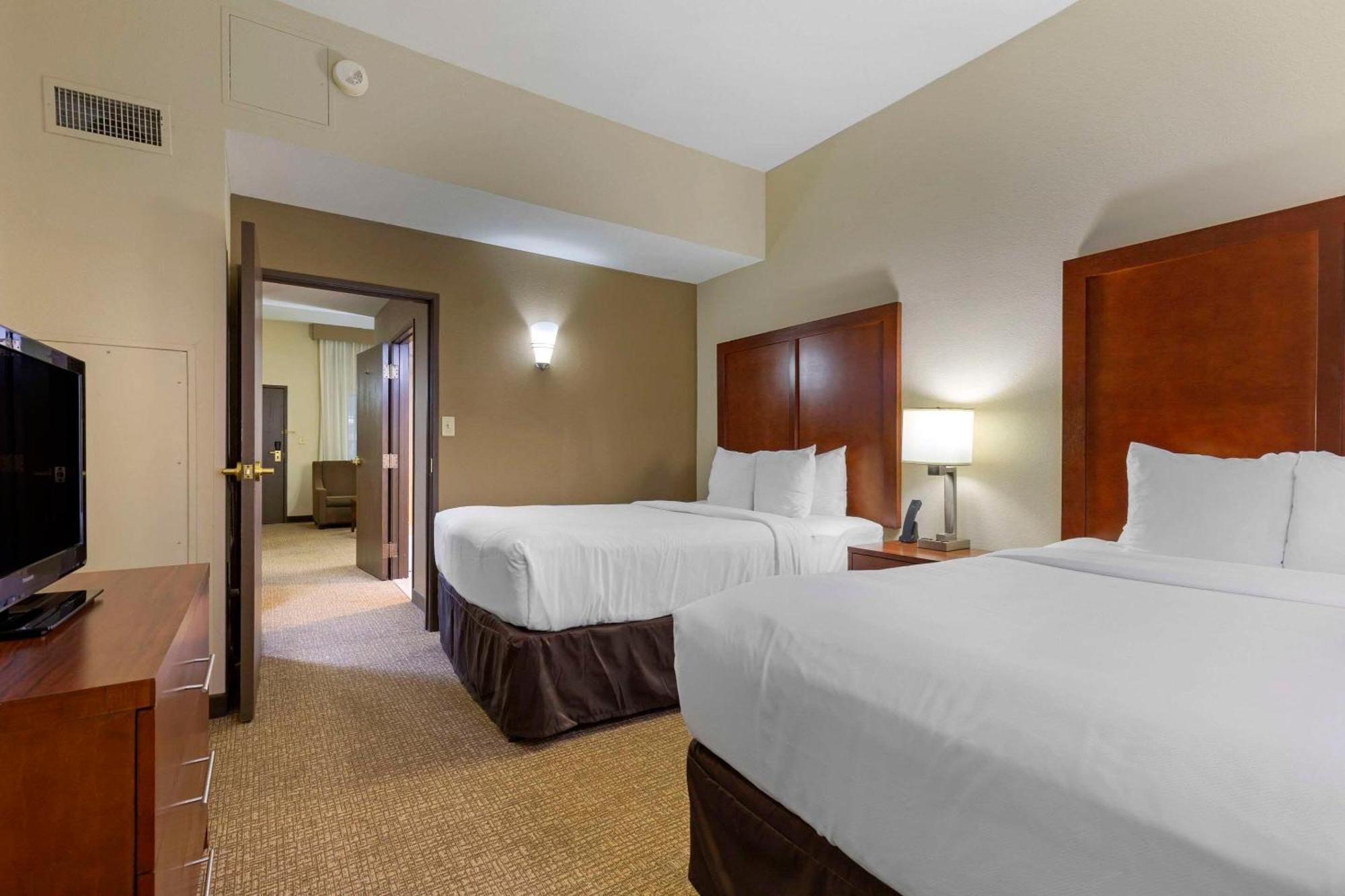 Comfort Suites Near Potomac Mills Woodbridge Dış mekan fotoğraf