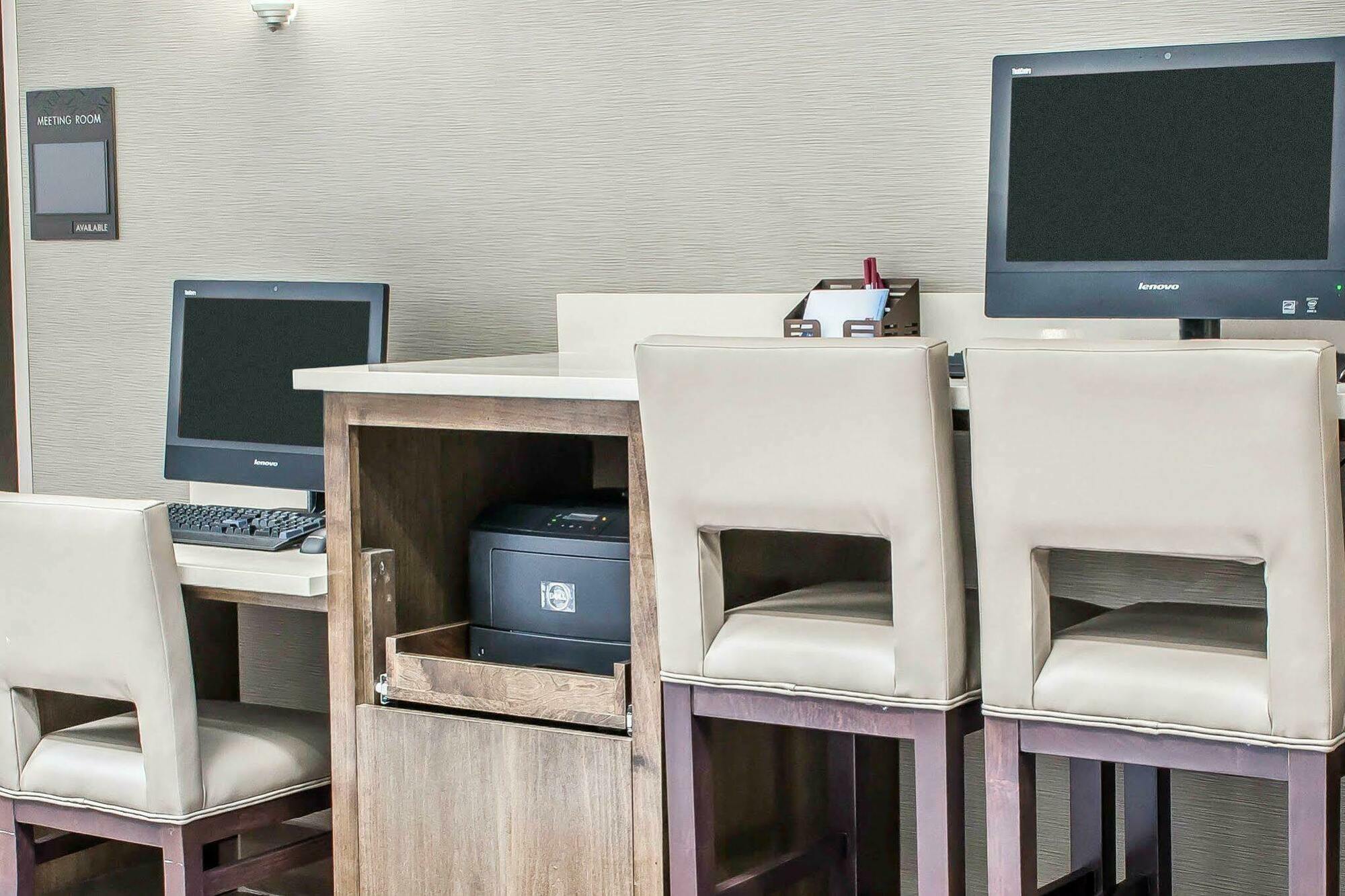 Comfort Suites Near Potomac Mills Woodbridge Dış mekan fotoğraf